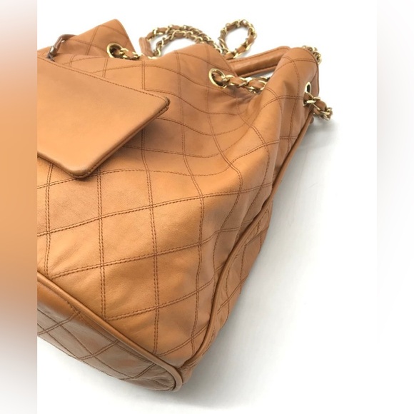 CHANEL Bicolor Lambskin Drawstring Chain Shoulder Tote Bag Brown with Pouch - Picture 6 of 10